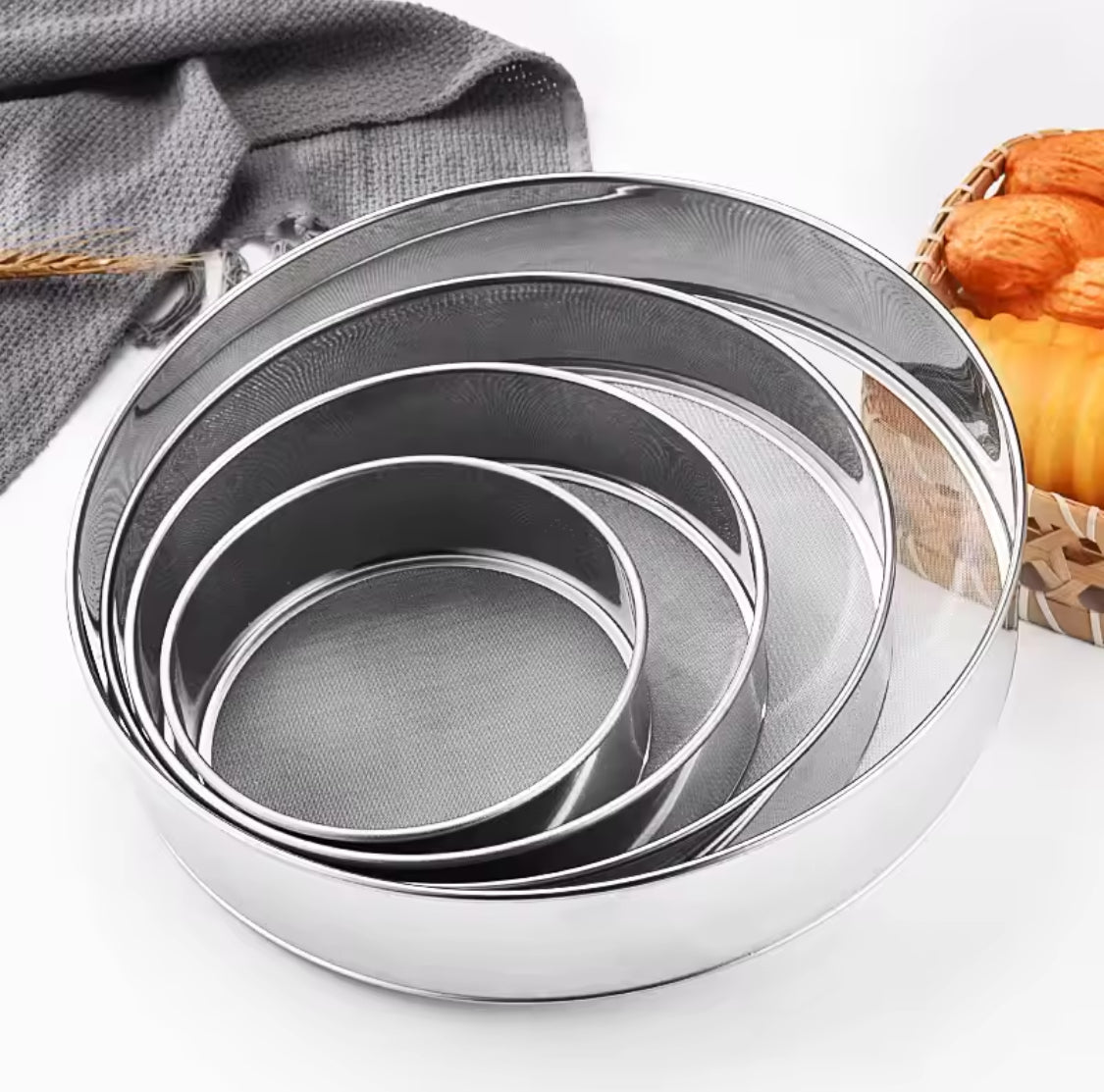 6 Pack Stainless Steel Flour Strainer Set, Stainless Steel Sifter For Baking, Multifunctional Flour Sifter 6 Pack Stainless Steel Flour Strainer Set, Stainless Steel Sifter For Baking, Multifunctional Flour Sifter